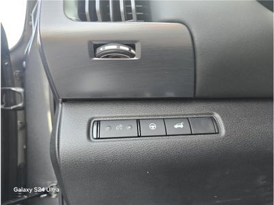 2025 Nissan Pathfinder SL Sport Utility 4D