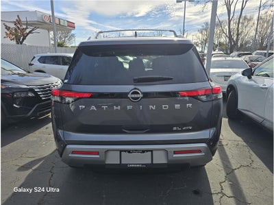 2025 Nissan Pathfinder SL Sport Utility 4D