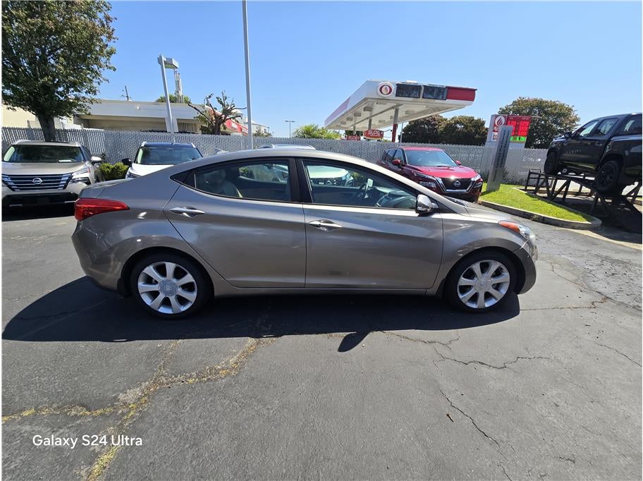 2013 Hyundai Elantra Limited Sedan 4D