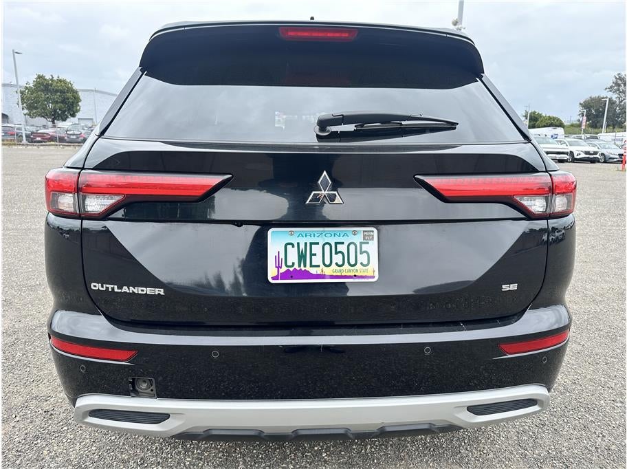 2024 Mitsubishi Outlander SE Sport Utility 4D