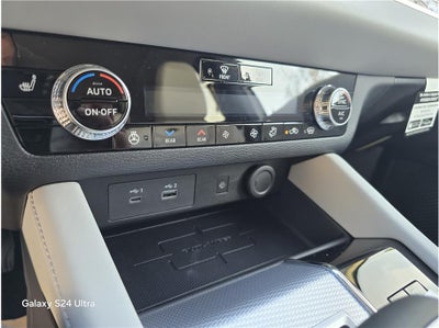 2025 Mitsubishi Outlander PHEV SEL Sport Utility 4D