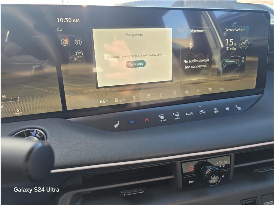 2026 Nissan LEAF PLATINUM PLUS Hatchback 4D