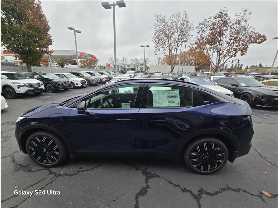 2026 Nissan LEAF PLATINUM PLUS Hatchback 4D