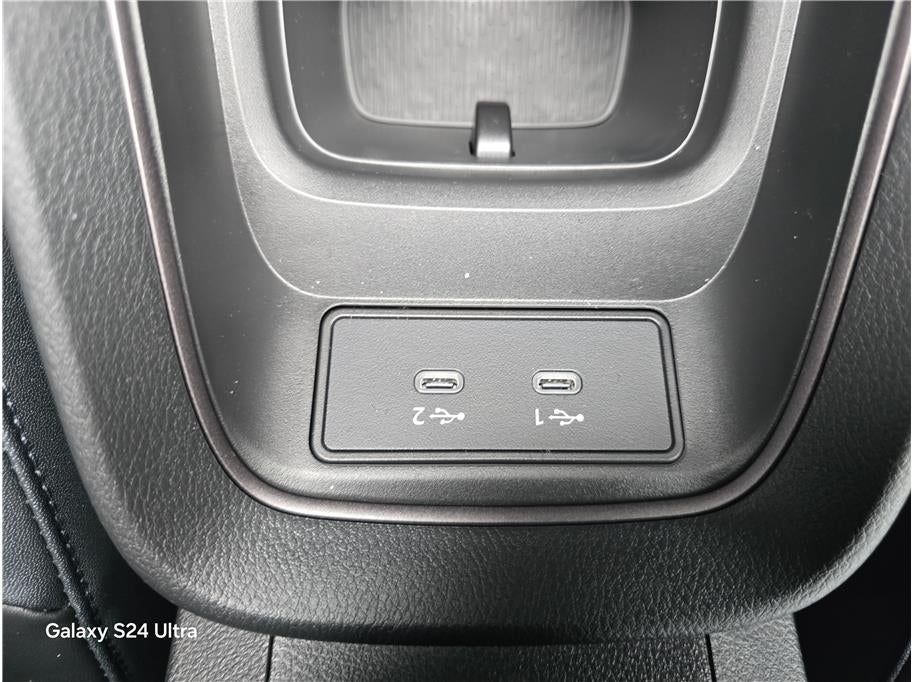 2026 Nissan LEAF PLATINUM PLUS Hatchback 4D