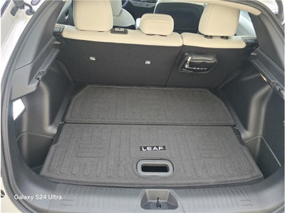 2026 Nissan LEAF PLATINUM PLUS Hatchback 4D