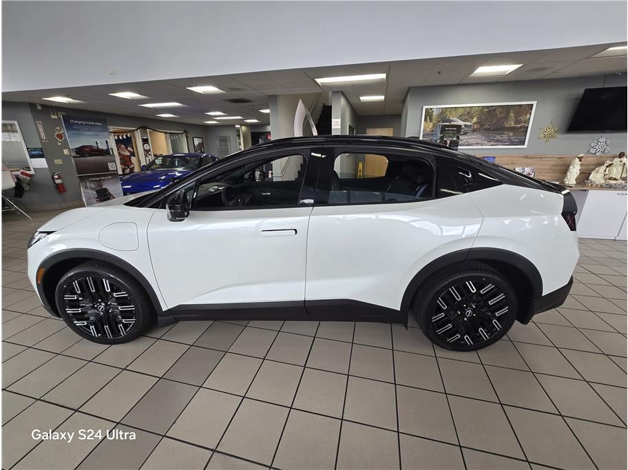 2026 Nissan LEAF PLATINUM PLUS Hatchback 4D