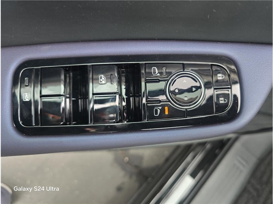 2026 Nissan LEAF PLATINUM PLUS Hatchback 4D