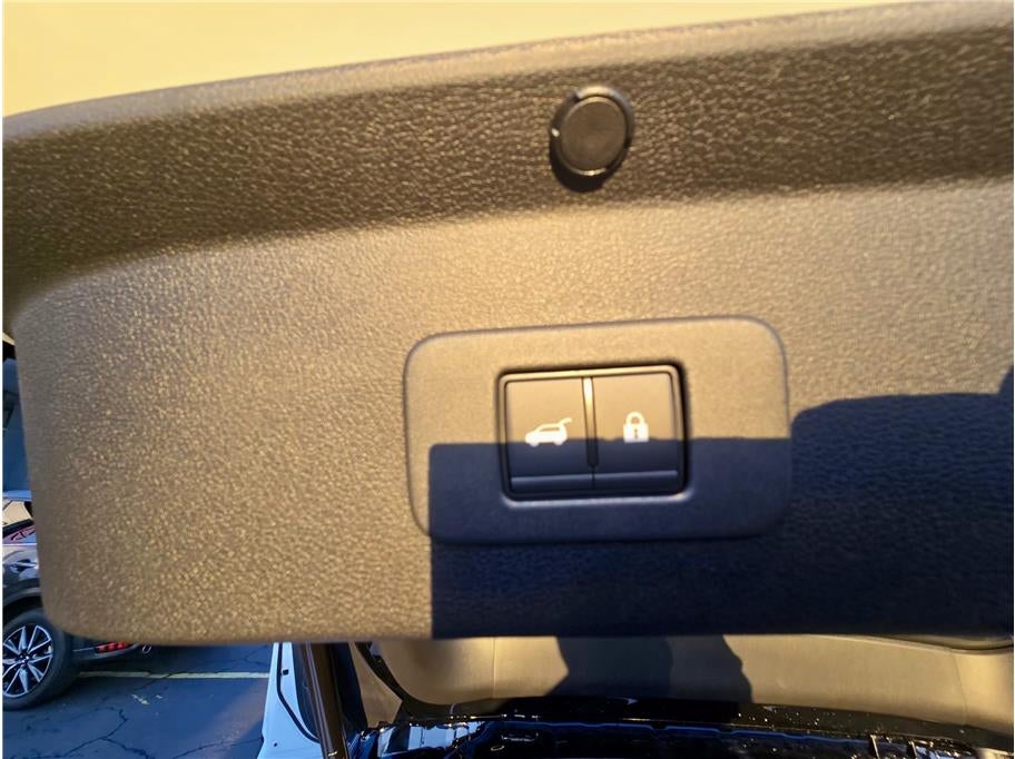 2026 Nissan LEAF PLATINUM PLUS Hatchback 4D