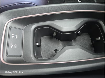 2026 Nissan LEAF PLATINUM PLUS Hatchback 4D