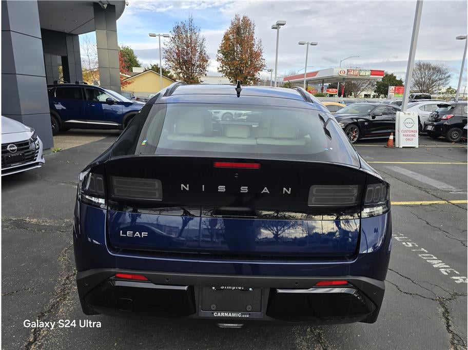 2026 Nissan LEAF PLATINUM PLUS Hatchback 4D