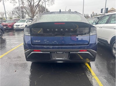 2026 Nissan LEAF PLATINUM PLUS Hatchback 4D
