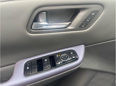 2026 Nissan LEAF PLATINUM PLUS Hatchback 4D