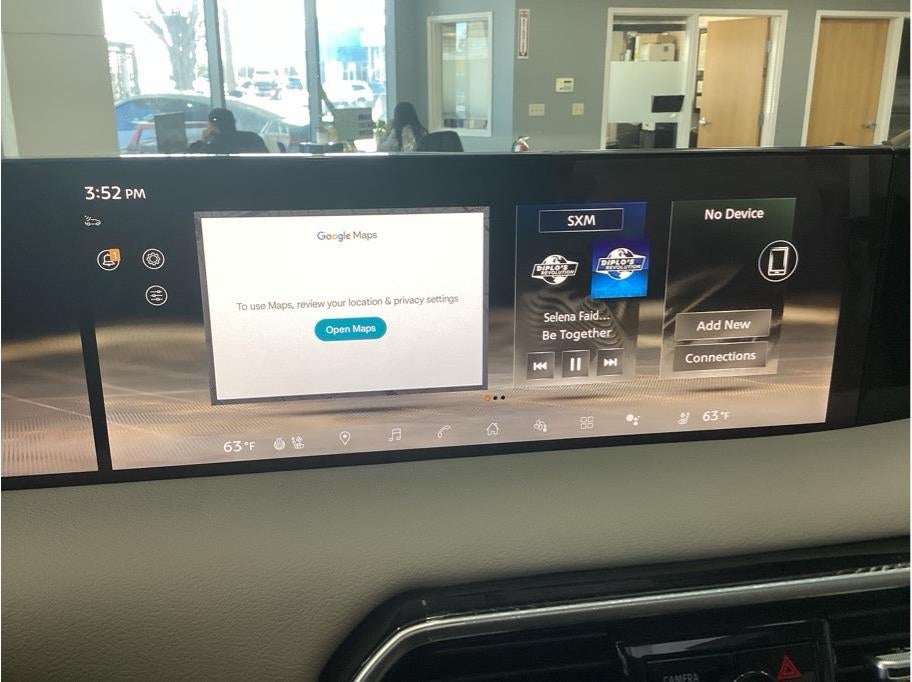 2025 Nissan Armada Platinum Sport Utility 4D