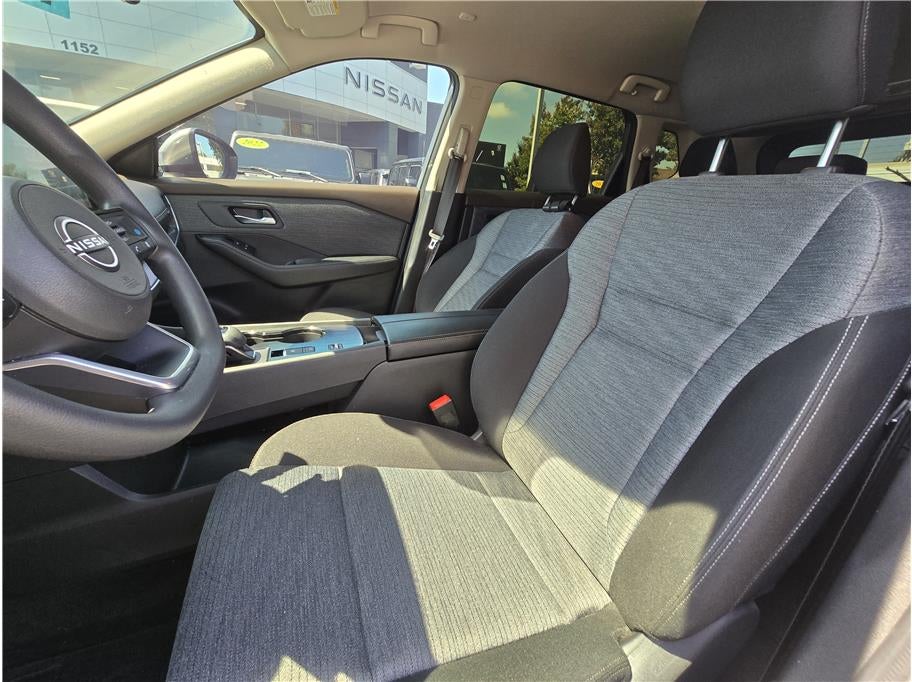 2023 Nissan Rogue SV (2023.5) Sport Utility 4D