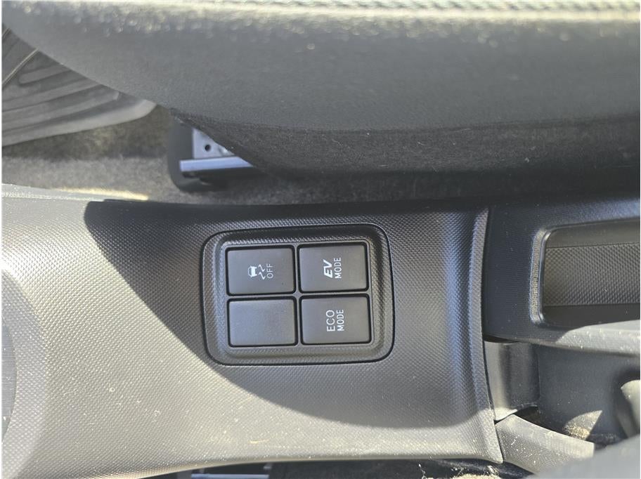 2015 Toyota Prius c Two Hatchback 4D