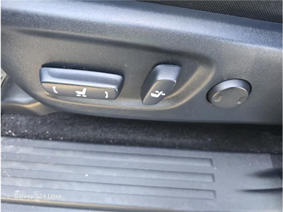 2024 Toyota 4Runner SR5 Sport Utility 4D