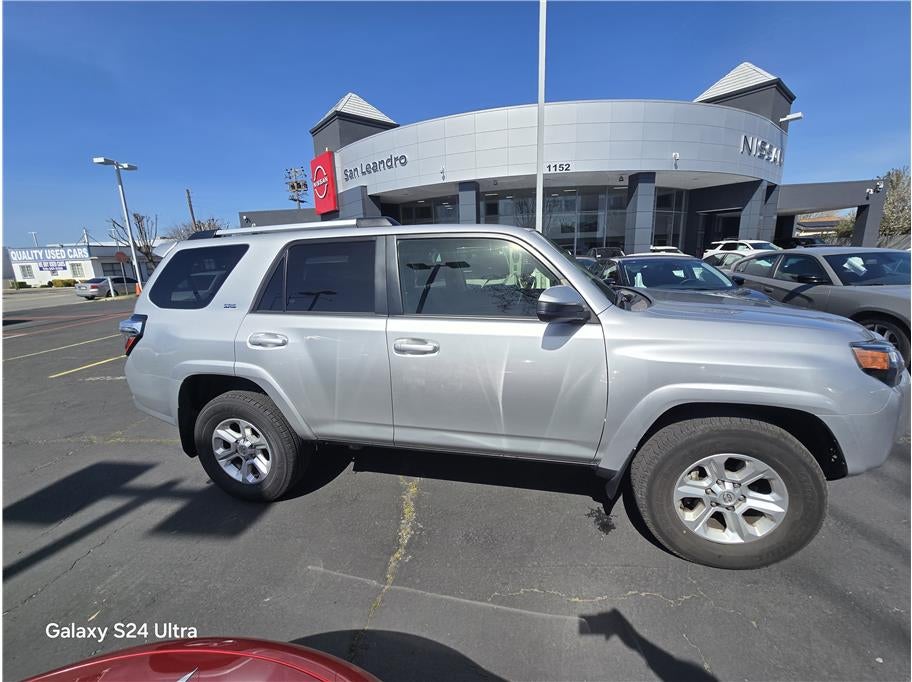 2024 Toyota 4Runner SR5 Sport Utility 4D