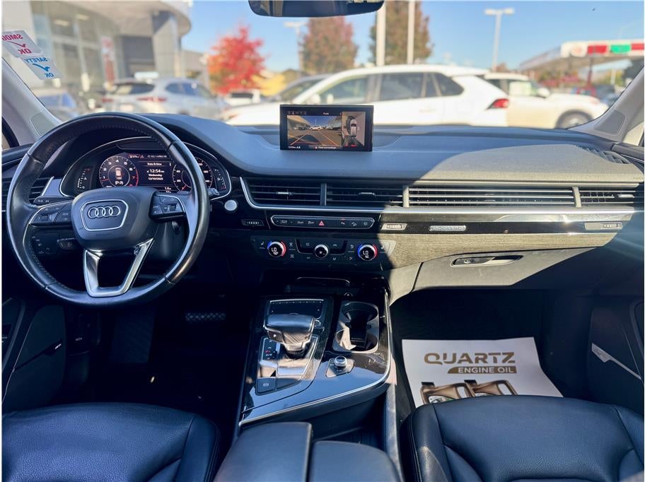 2019 Audi Q7 55 TFSI SE Premium Plus Sport Utility 4D