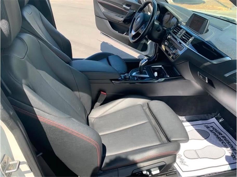 2019 BMW 2 Series 230i Coupe 2D