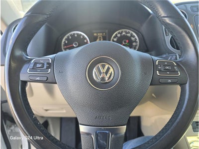 2015 Volkswagen Tiguan 2.0T SEL Sport Utility 4D