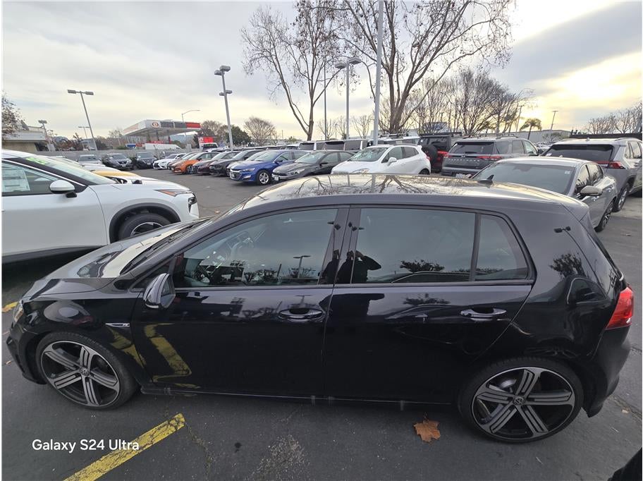 2016 Volkswagen Golf R Hatchback Sedan 4D