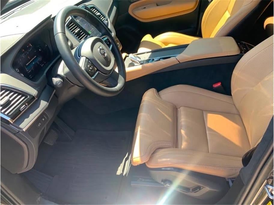 2023 Volvo XC90 T8 Recharge Ultimate Bright Theme Plug-In Hybrid Sport Utility 4D