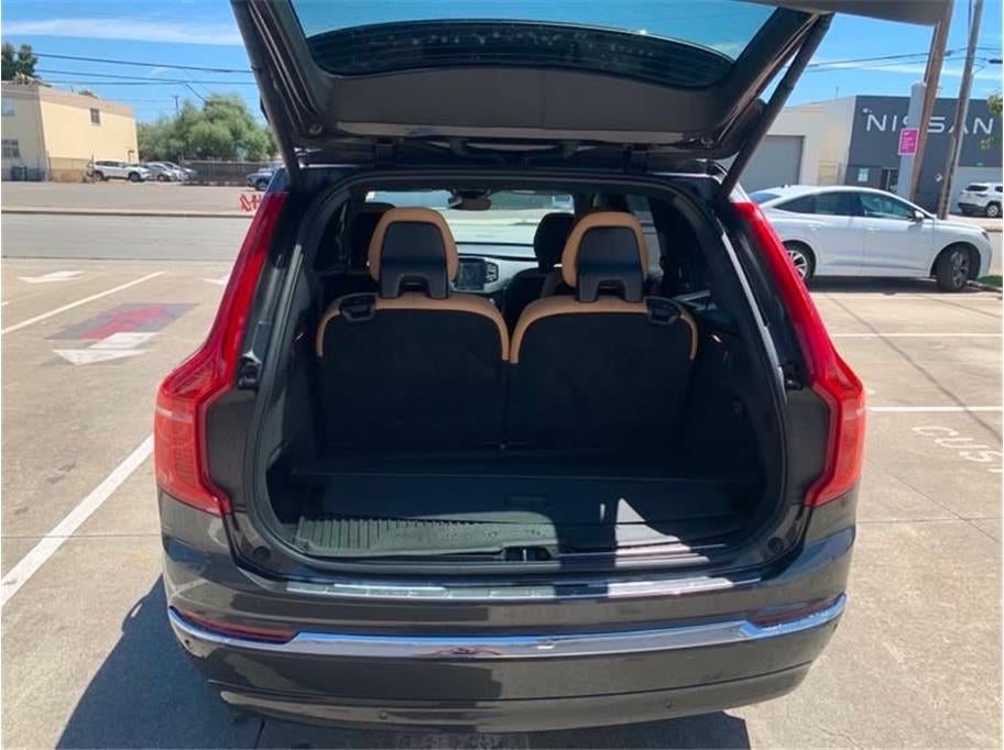 2023 Volvo XC90 T8 Recharge Ultimate Bright Theme Plug-In Hybrid Sport Utility 4D