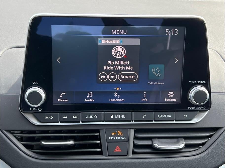 2025 Nissan Altima 2.5 S Sedan 4D