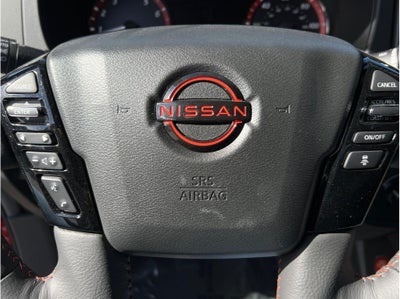 2025 Nissan Frontier Crew Cab PRO-4X Pickup 4D 5 ft