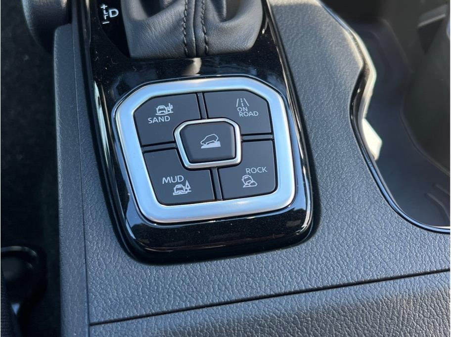 2026 Nissan Frontier SV Crew Cab