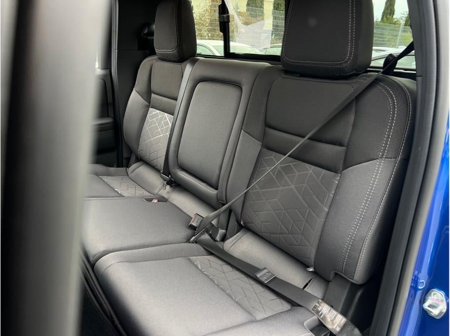 2026 Nissan Frontier SV Crew Cab