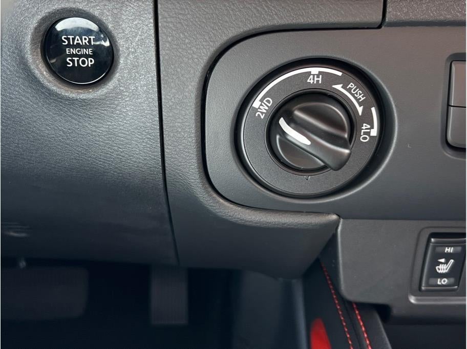 2026 Nissan Frontier SV Sport Utility 4D