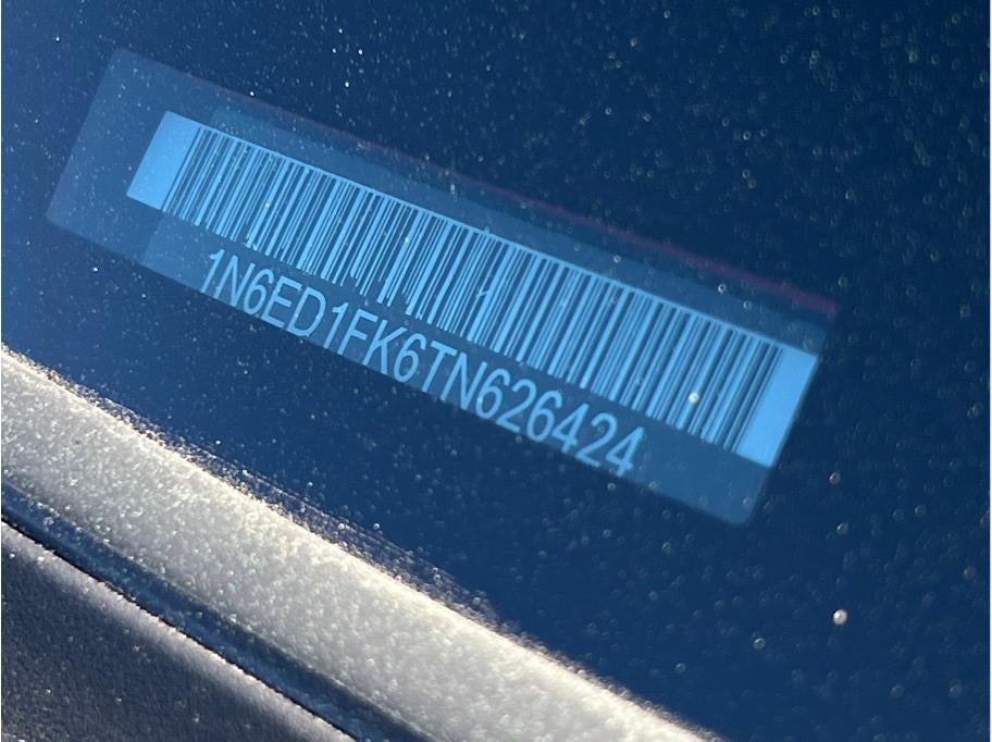 2026 Nissan Frontier Crew Cab PRO-4X Pickup 4D 6 ft