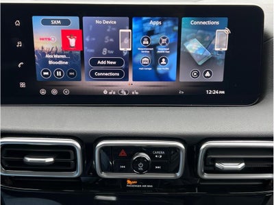 2026 Nissan Sentra SR Sedan 4D