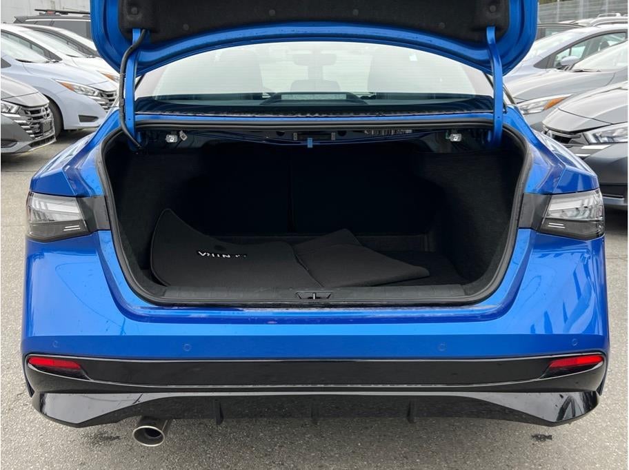 2026 Nissan Sentra SR Sedan 4D