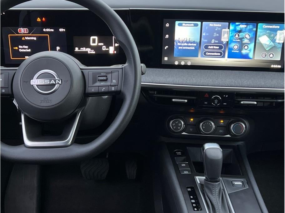 2026 Nissan Kicks S Sport Utility 4D