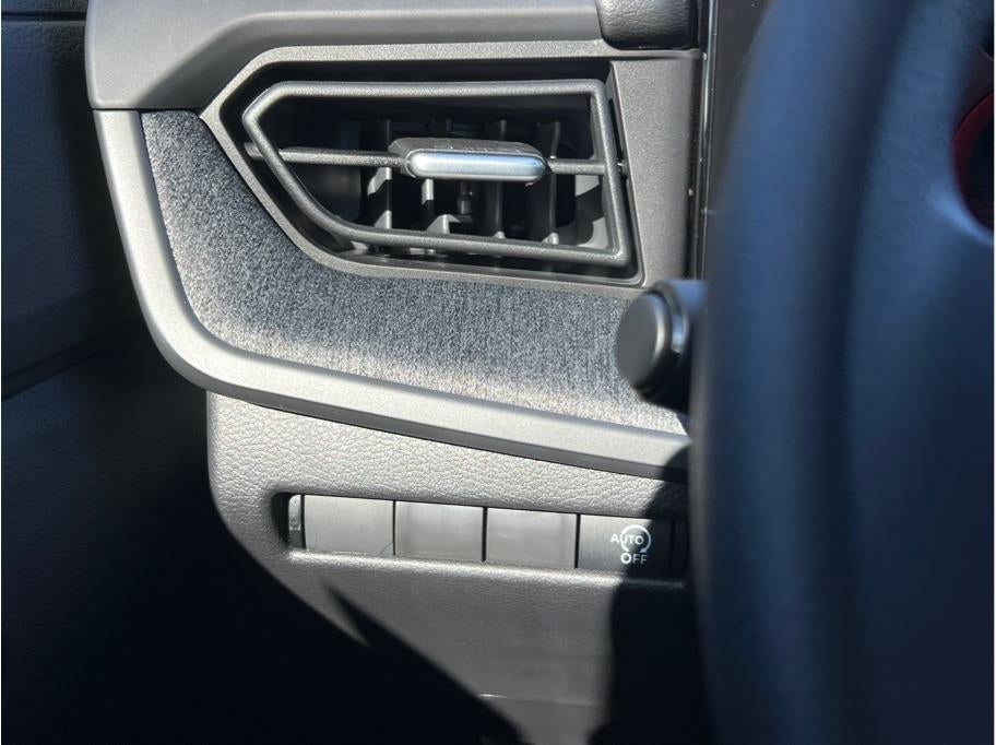 2027 Nissan Kicks S