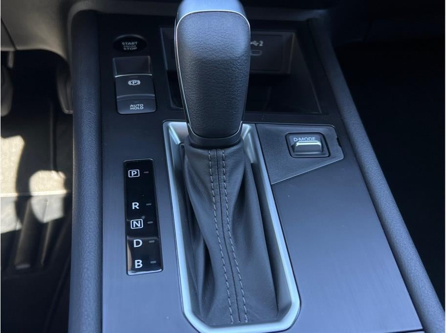 2026 Nissan Kicks SV Sport Utility 4D