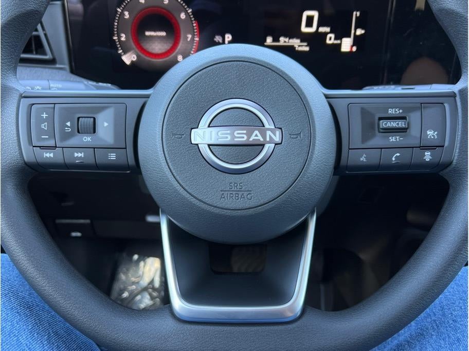 2026 Nissan Kicks MPV SV