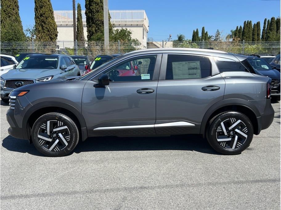 2026 Nissan Kicks MPV SV