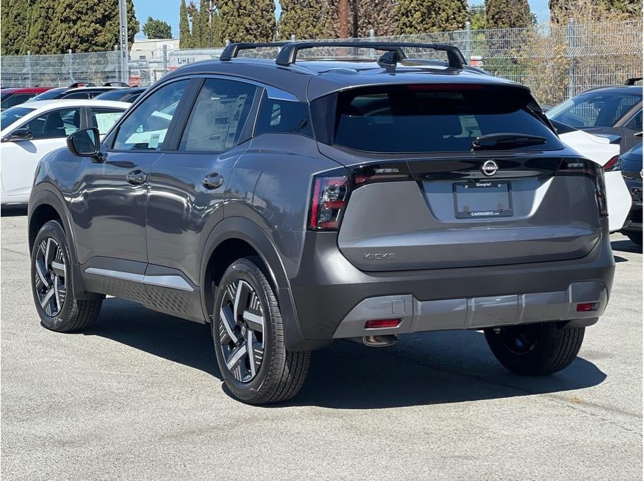 2027 Nissan Kicks MPV SV