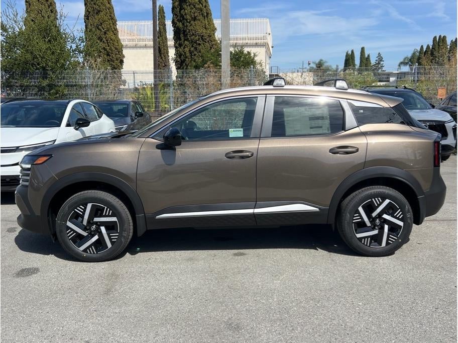 2027 Nissan Kicks SV Sport Utility 4D