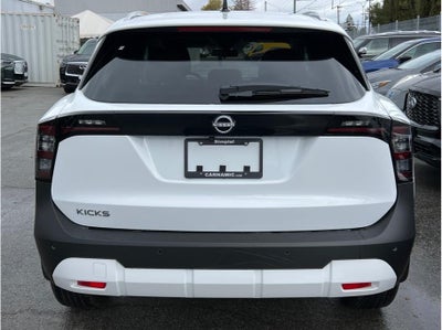 2026 Nissan Kicks SV