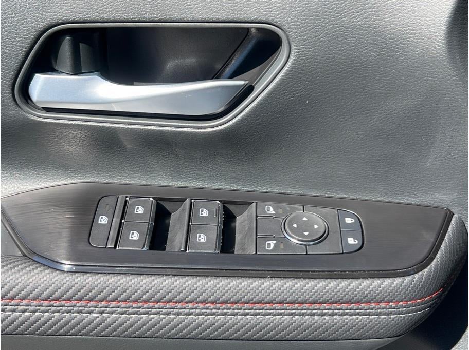 2025 Nissan Kicks SR Sport Utility 4D