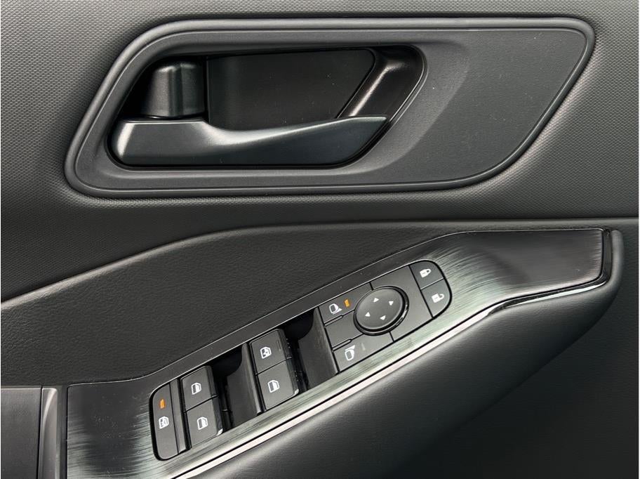 2026 Nissan Rogue S Sport Utility 4D