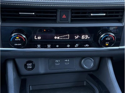 2026 Nissan Rogue SV Sport Utility 4D