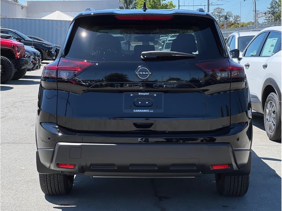 2026 Nissan Rogue SV (2026.5) Sport Utility 4D