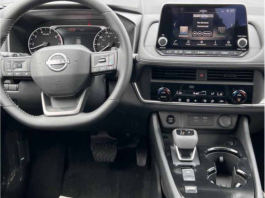 2026 Nissan Rogue 2026.5 SV