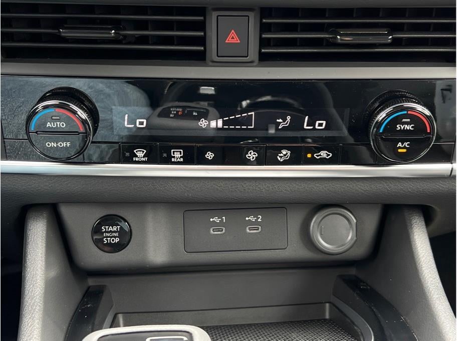 2026 Nissan Rogue 2026.5 SV
