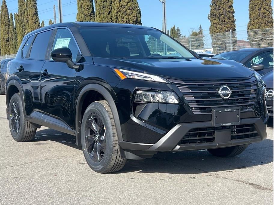 2026 Nissan Rogue SV Sport Utility 4D